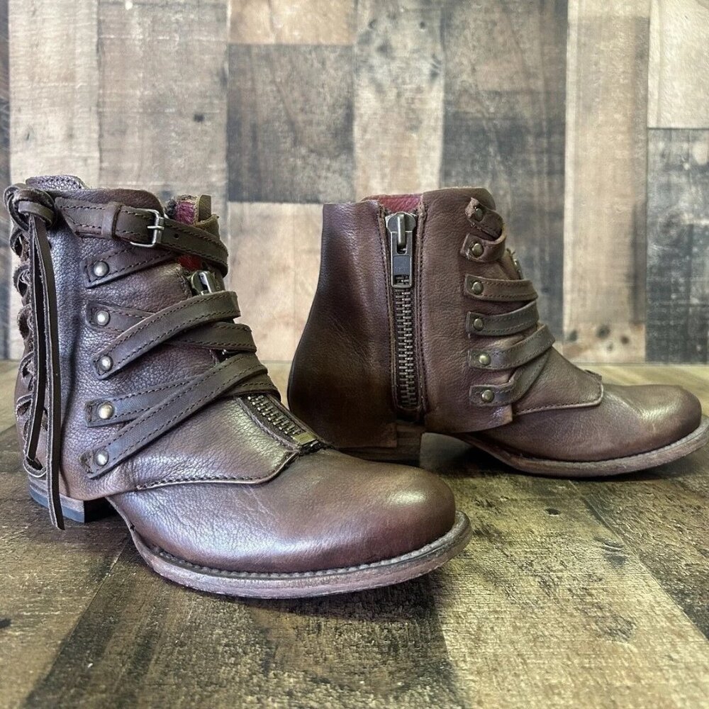 FREEBIRD BY STEVEN LIMERICK BOOTIES WORN TWICE SIZE 9